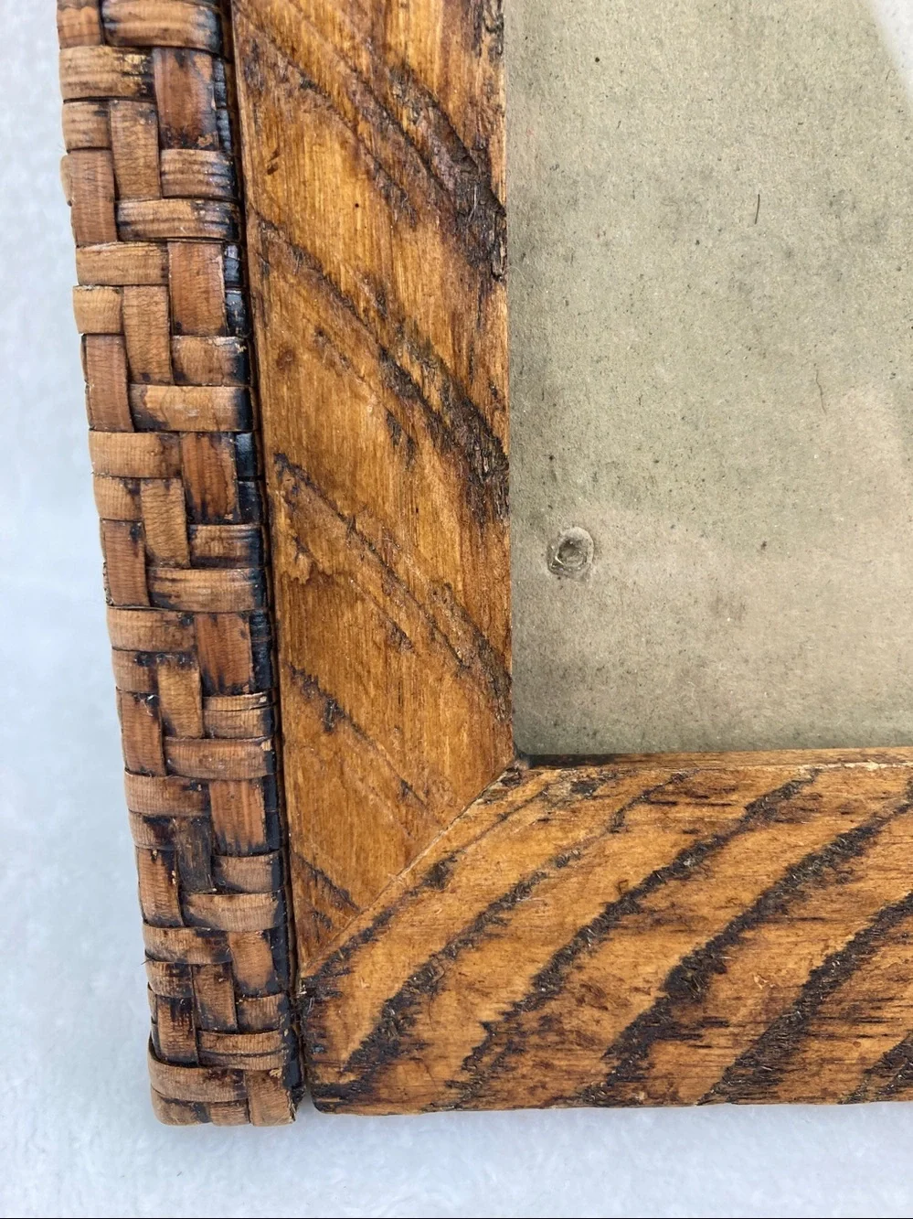 Vintage Farmhouse Rustic Wood & Raffia Picture Frame 8” x 6.5”, 3” x 5” photo